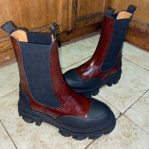 Ganni boots size 10 in woman.